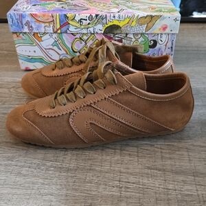 Jeffrey Campbell Aleta Tan, brown Suede Sneakers Sz 7.5